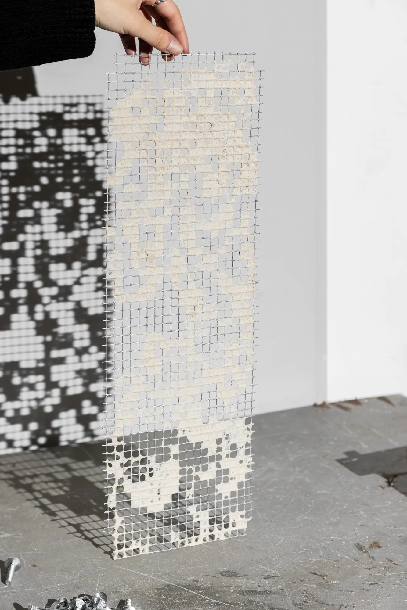 Walk in the Park Chair - Classic and organic design with mid-century curves, inspired by Scandinavian and modernist styles. Comfortable and suitable for various environments and people. Refined simplicity with a timeless aesthetic.